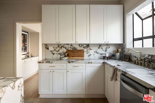 1208 S La Jolla Avenue, Los Angeles, CA 90035