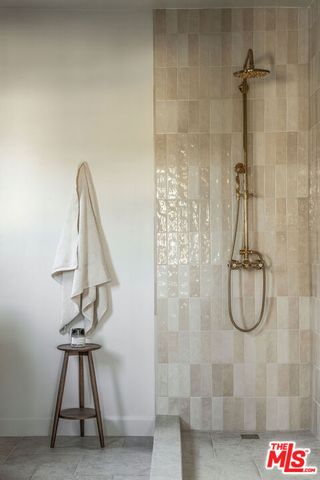 1208 S La Jolla Avenue, Los Angeles, CA 90035