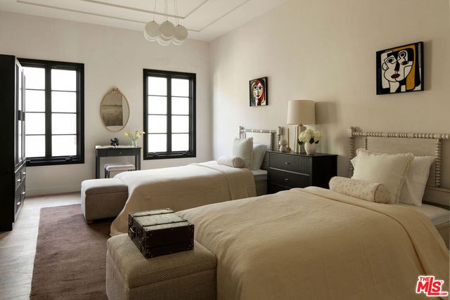 1208 S La Jolla Avenue, Los Angeles, CA 90035