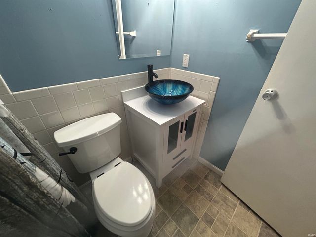 2500 Topsfield Rd Apt 923, South Bend, IN 46614