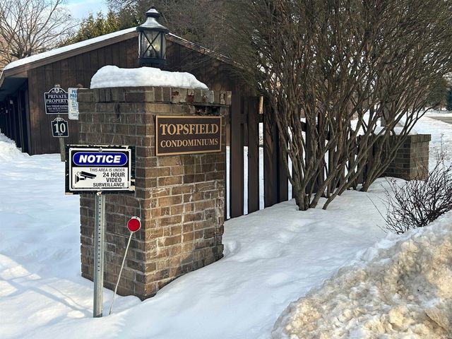 2500 Topsfield Rd Apt 923, South Bend, IN 46614