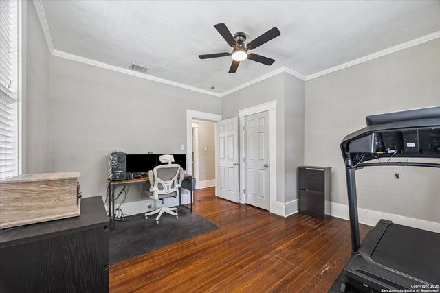 240 Belmont, San Antonio, TX 78202