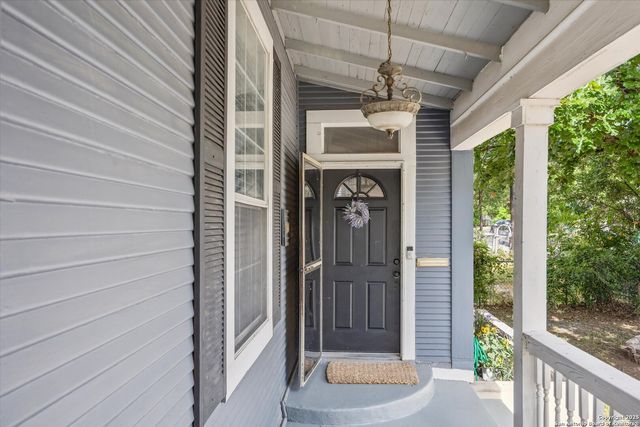 240 Belmont, San Antonio, TX 78202