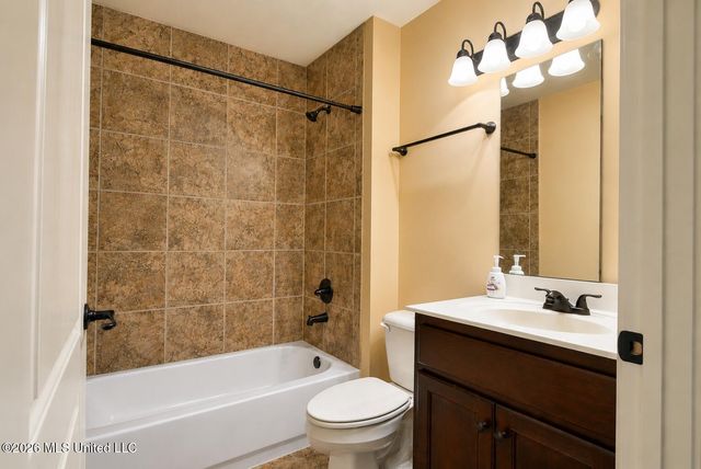 5854 Foxdale Loop, Southaven, MS 38672