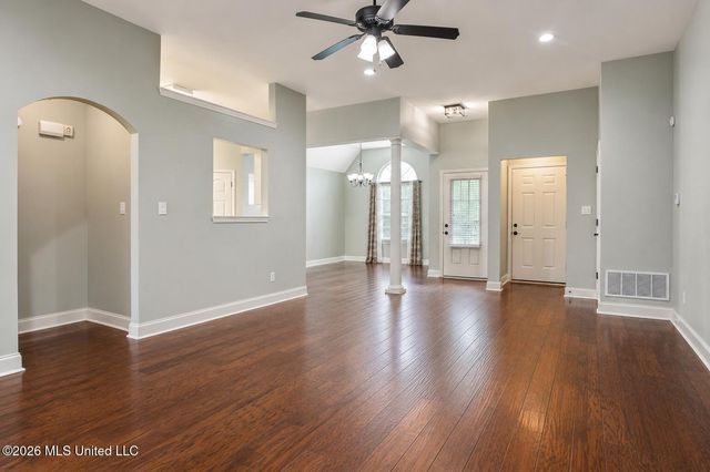 5854 Foxdale Loop, Southaven, MS 38672