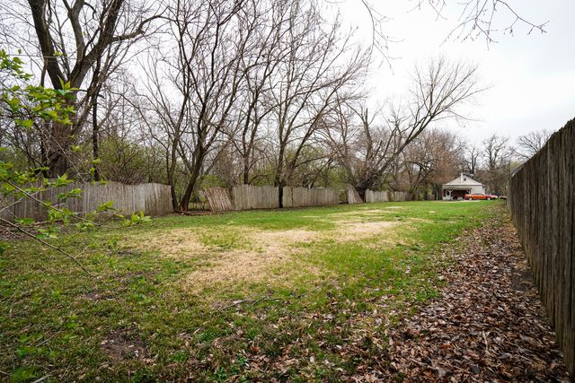627 Manhattan Road, Joliet, IL 60433