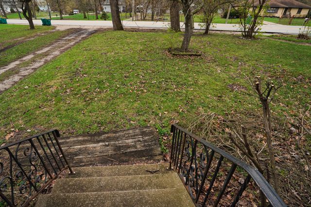 627 Manhattan Road, Joliet, IL 60433