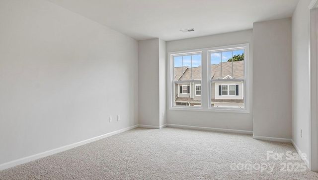 354 Creekview Road, Hendersonville, NC 28792