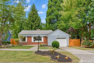 4076 NE 87th Street, Seattle, WA 98115