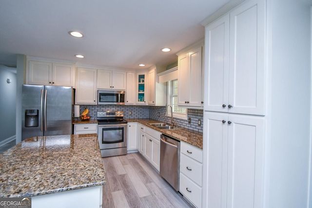 75 Eastgate Drive, Dawsonville, GA 30534