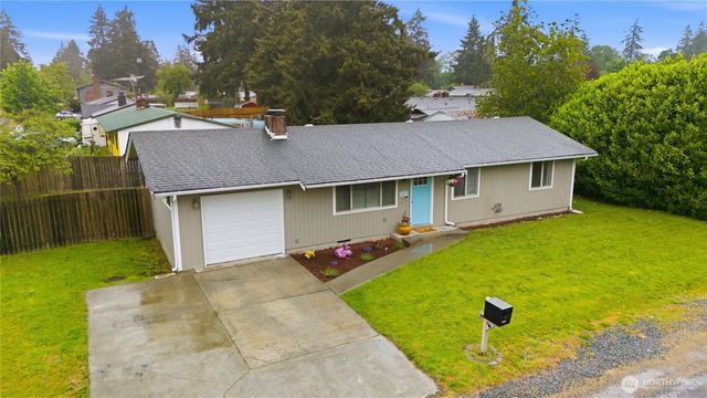 601 172nd St E, Spanaway, WA 98387