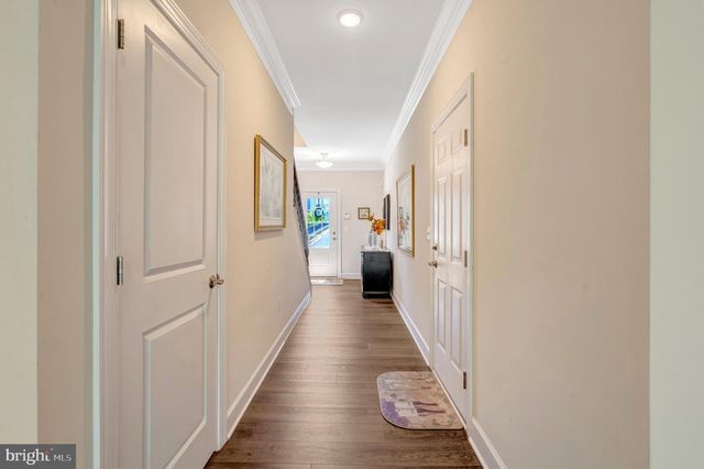 6097 CAMERONS FERRY DR, Haymarket, VA 20169