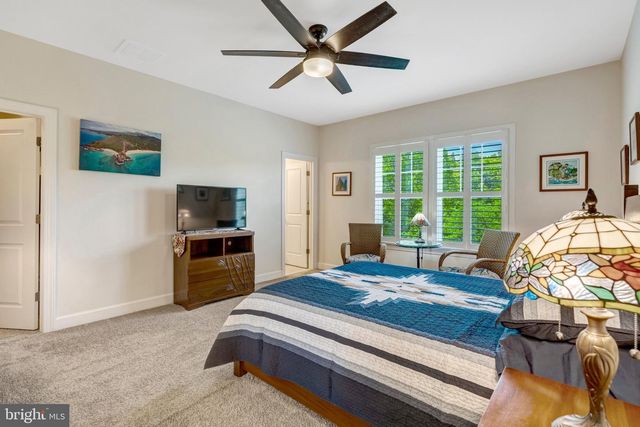 6097 CAMERONS FERRY DR, Haymarket, VA 20169