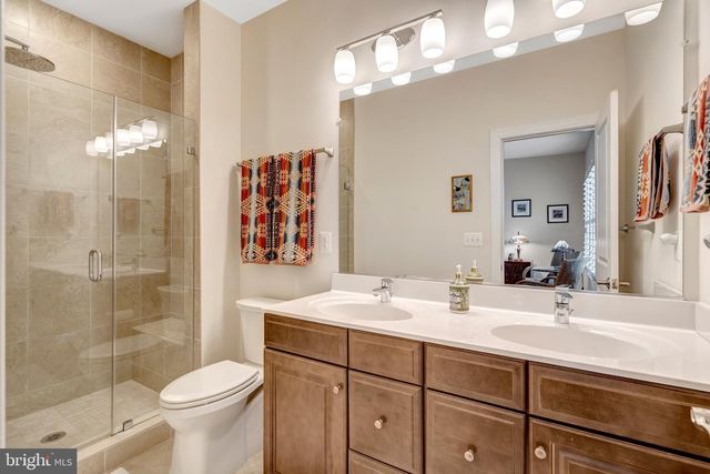 6097 CAMERONS FERRY DR, Haymarket, VA 20169