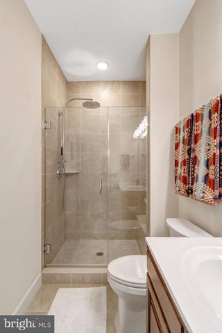 6097 CAMERONS FERRY DR, Haymarket, VA 20169