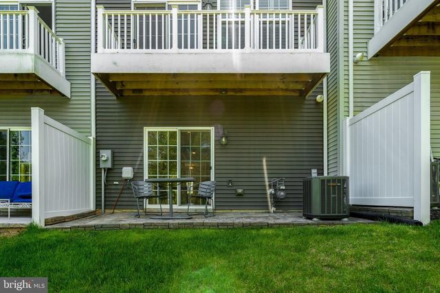 6097 CAMERONS FERRY DR, Haymarket, VA 20169
