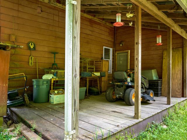 875 Sandy Valley Road, Rogersville, TN 37857