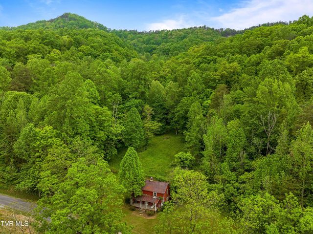 875 Sandy Valley Road, Rogersville, TN 37857