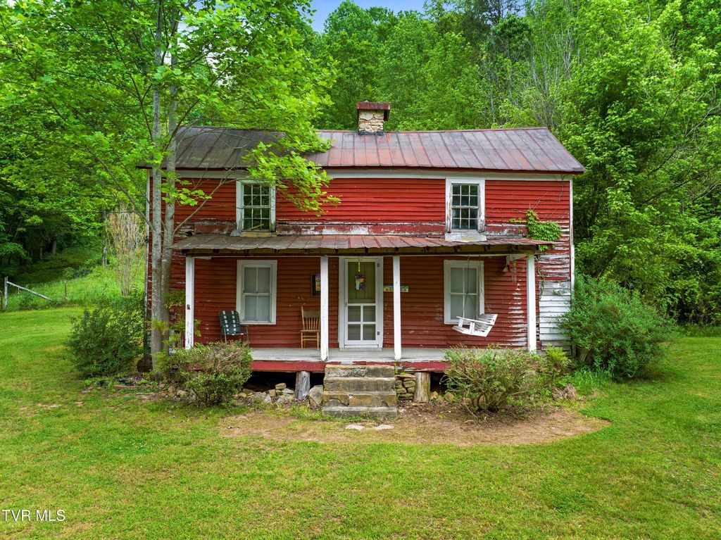 875 Sandy Valley Road, Rogersville, TN 37857