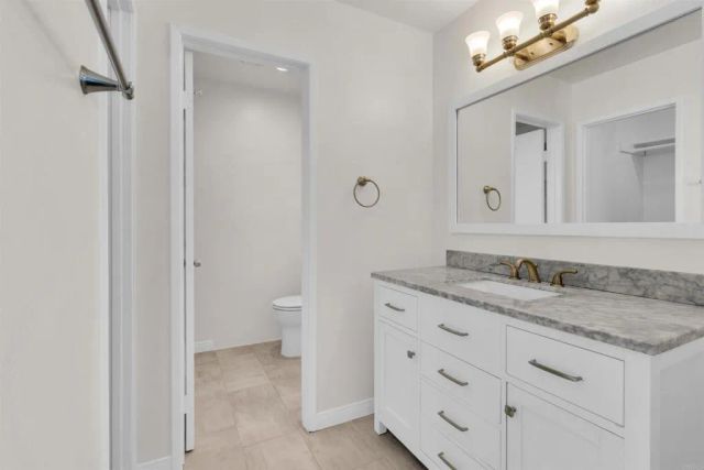 7321 Alicante A, Carlsbad, CA 92009