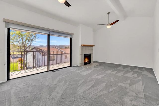 7321 Alicante A, Carlsbad, CA 92009