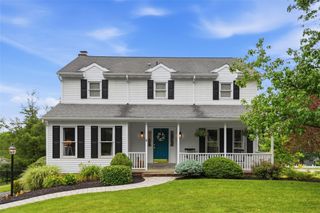 164 Oakdale Dr, Zelienople Boro, PA 16063
