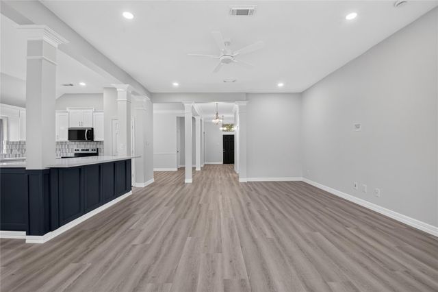 6706 Paigetree Lane, Pearland, TX 77584