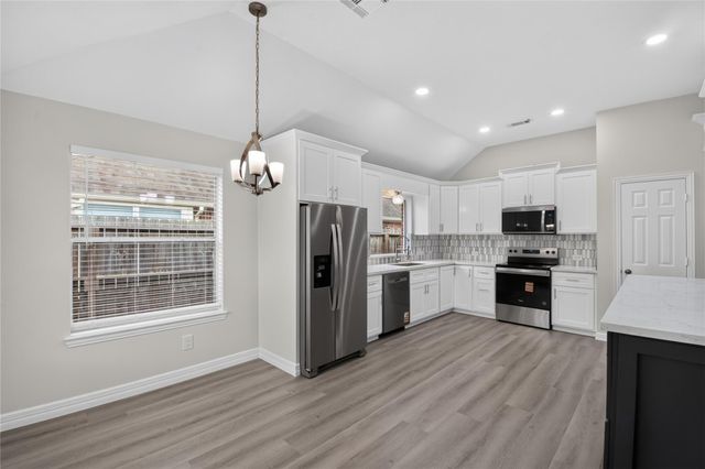 6706 Paigetree Lane, Pearland, TX 77584