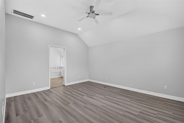6706 Paigetree Lane, Pearland, TX 77584