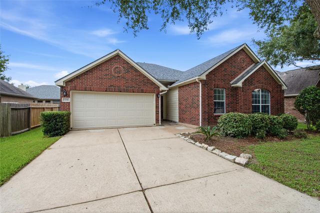 6706 Paigetree Lane, Pearland, TX 77584