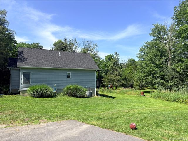 50 Hambletonian Avenue, Chester, NY 10918