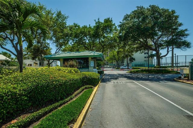 7100 SUNSET WAY 302, St Pete Beach, FL 33706