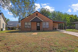 514 W Tom Stafford Street, Weatherford, OK 73096