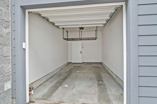 207 E 5th Avenue, Columbus, OH 43201