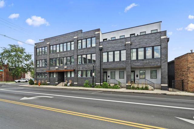 207 E 5th Avenue, Columbus, OH 43201