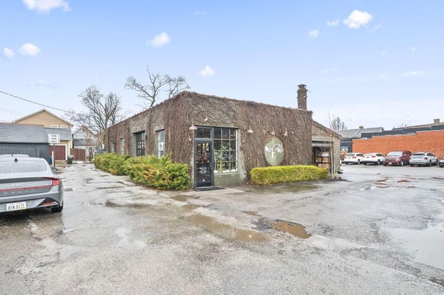 207 E 5th Avenue, Columbus, OH 43201