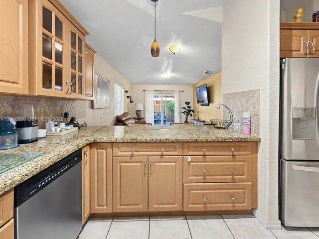 12711 NW 99th Place, Hialeah Gardens, FL 33018