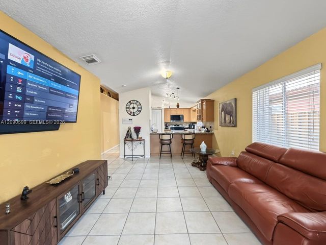 12711 NW 99th Place, Hialeah Gardens, FL 33018