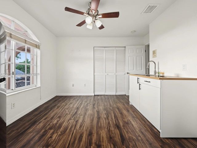 12711 NW 99th Place, Hialeah Gardens, FL 33018