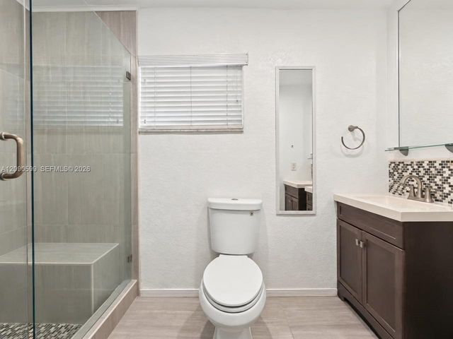 12711 NW 99th Place, Hialeah Gardens, FL 33018