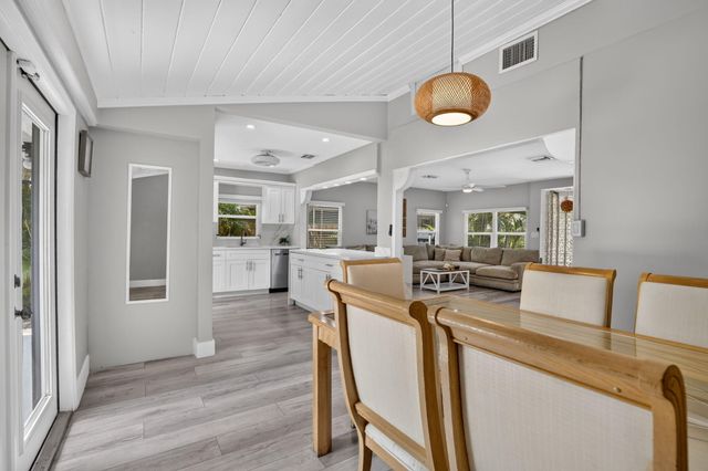 615 NE 13TH Avenue, Fort Lauderdale, FL 33304