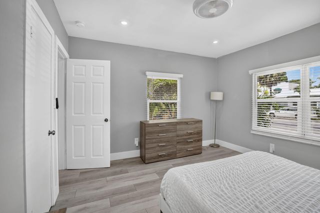 615 NE 13TH Avenue, Fort Lauderdale, FL 33304