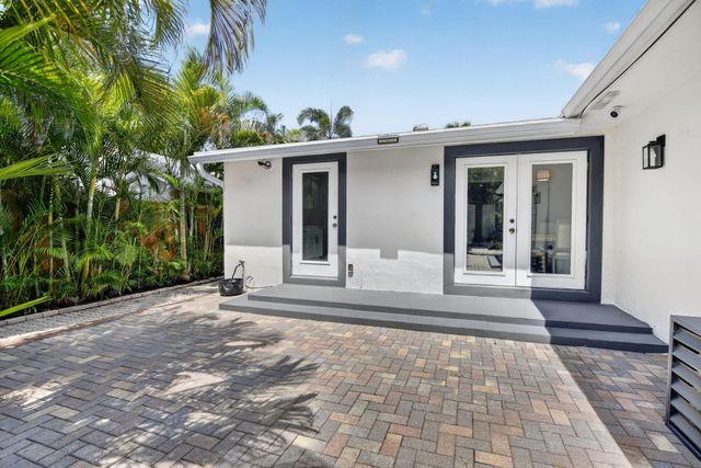 615 NE 13TH Avenue, Fort Lauderdale, FL 33304