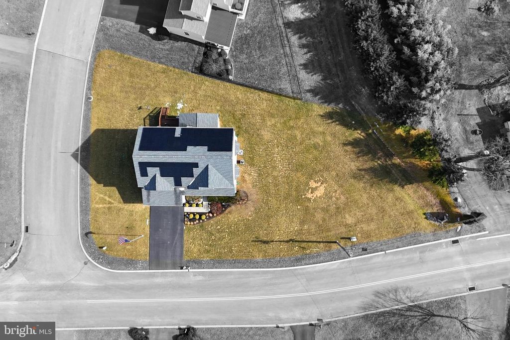 1237 UPLAND DRIVE, Fayetteville, PA 17222