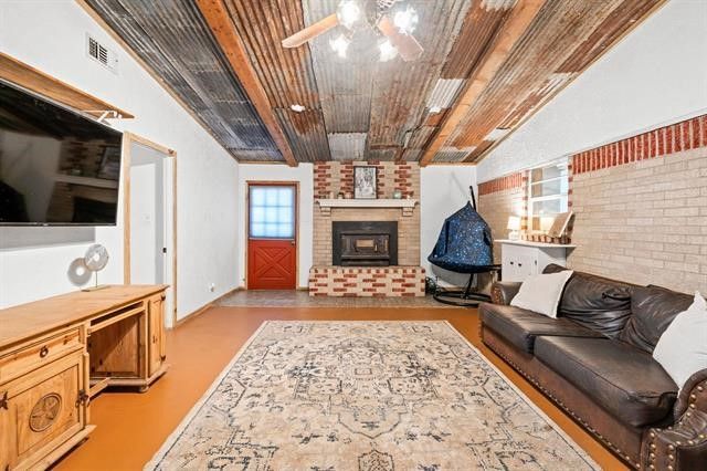 2585 Fm 250 N, Hughes Springs, TX 75656