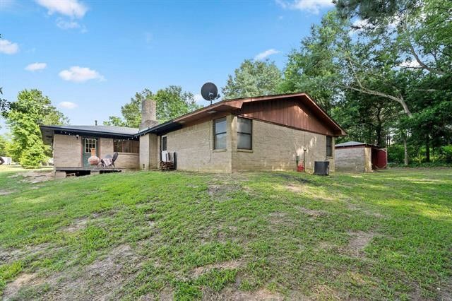 2585 Fm 250 N, Hughes Springs, TX 75656