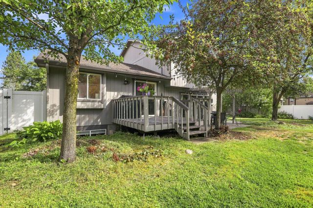 5516 E Birkenhead Ln, Colbert, WA 99005