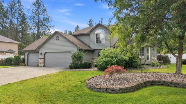 5516 E Birkenhead Ln, Colbert, WA 99005