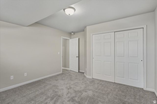 2057 S JAMES CIR, Clearfield, UT 84015