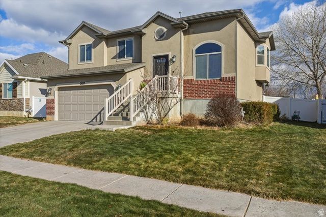 2057 S JAMES CIR, Clearfield, UT 84015